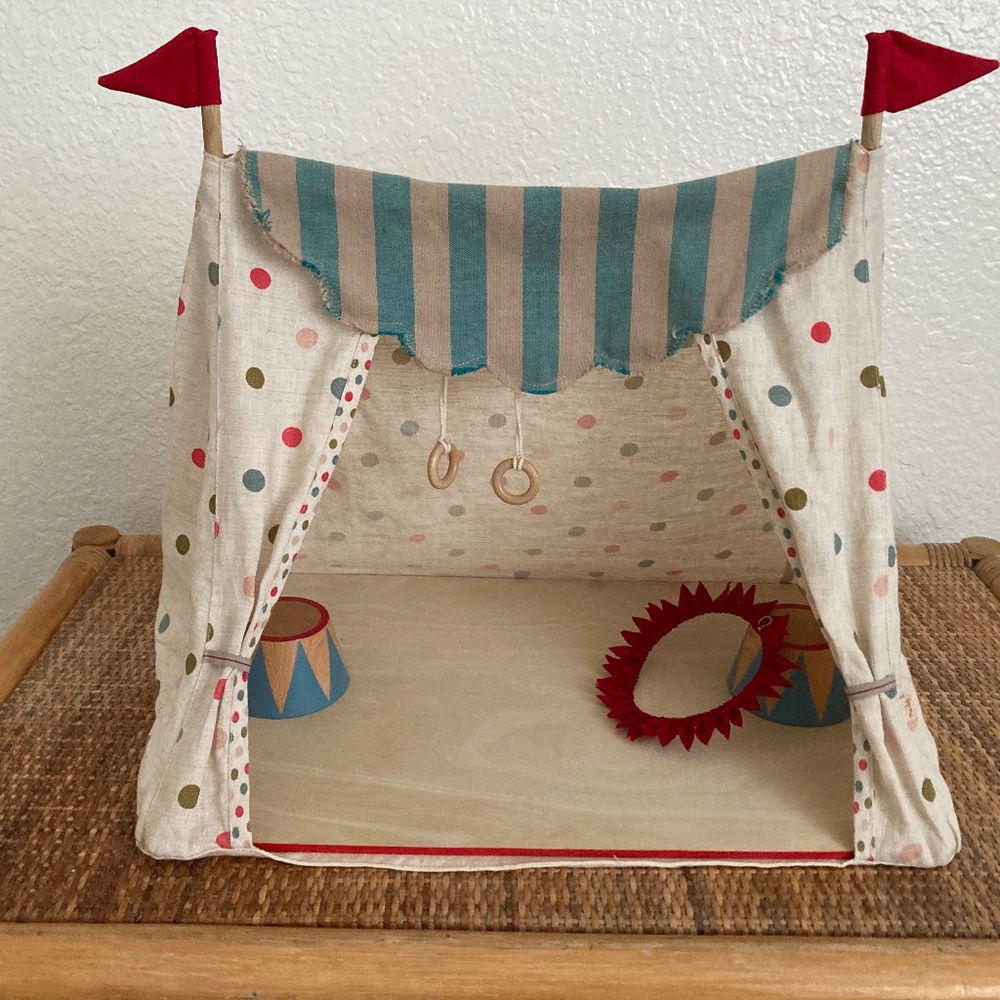 Maileg blue circus tent